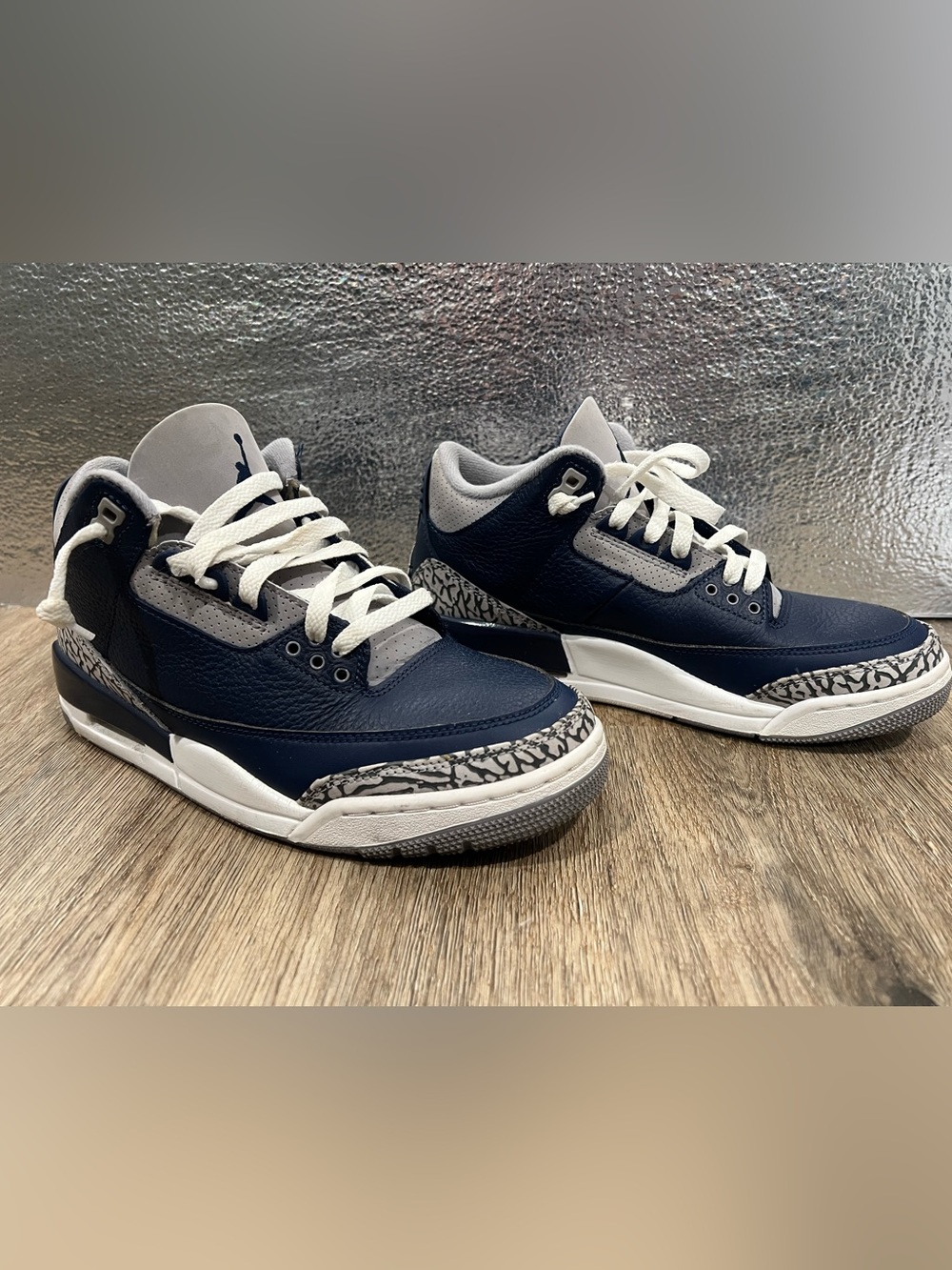 Air Jordan 3 Retro Midnight Navy Cement Grey - Men 7.5 / Women 9